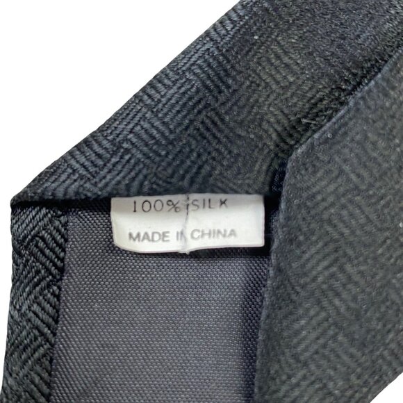 Virginia Tech Neck Tie | Black | Silk | 59.5 in | Merge Left | Preppy College - Picture 3 of 6